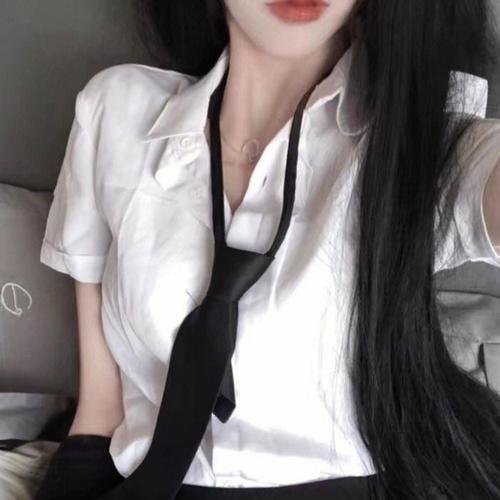 镜中花